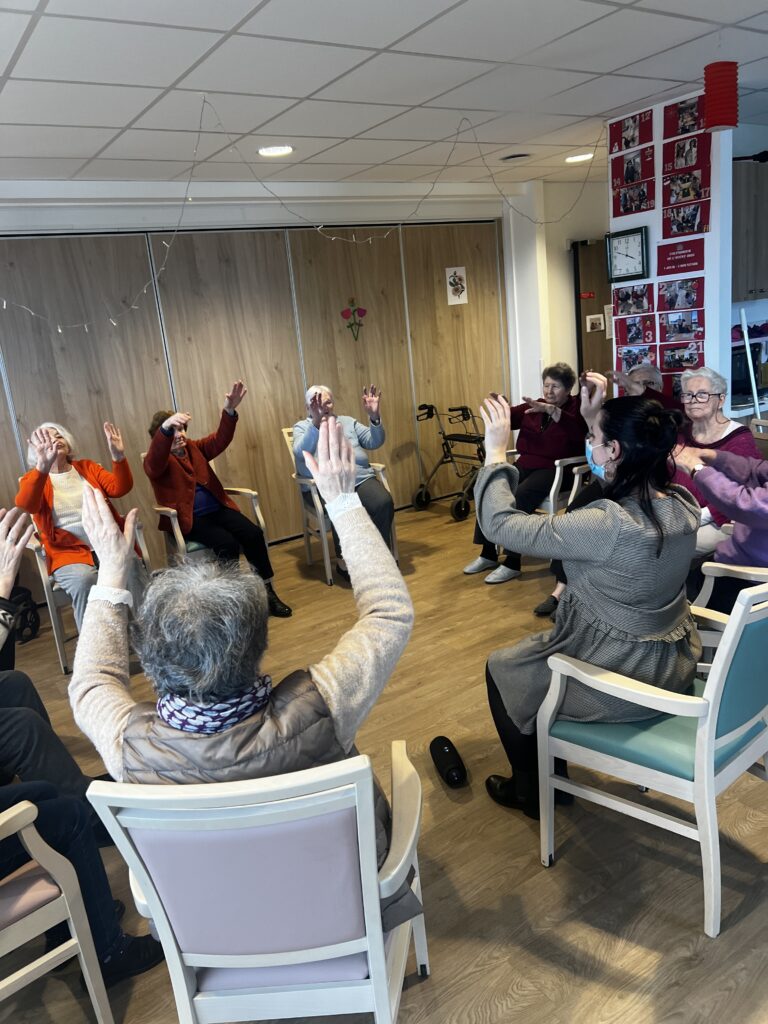 danse sur chaise